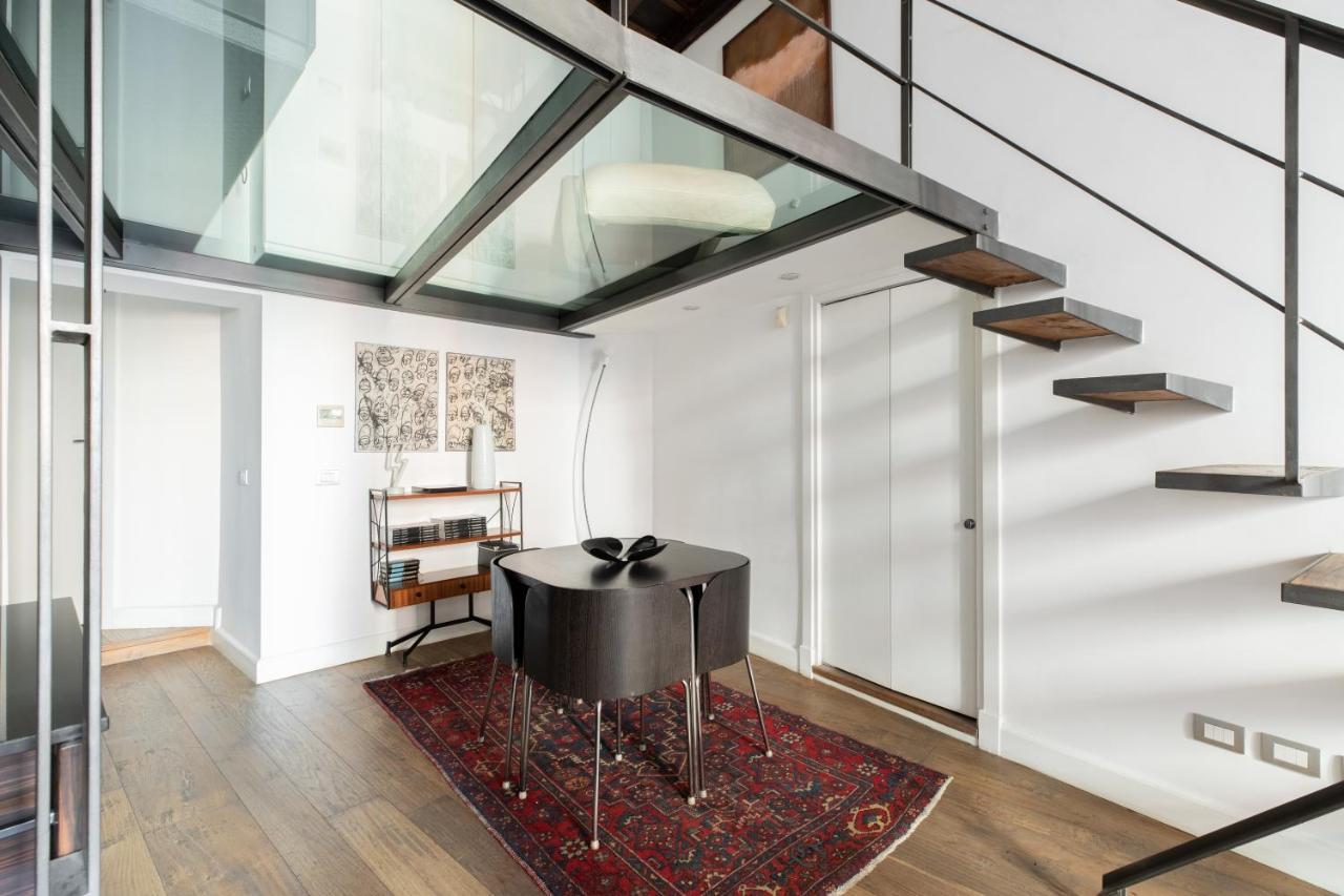 Iflat Art In The Heart Of Apartment
